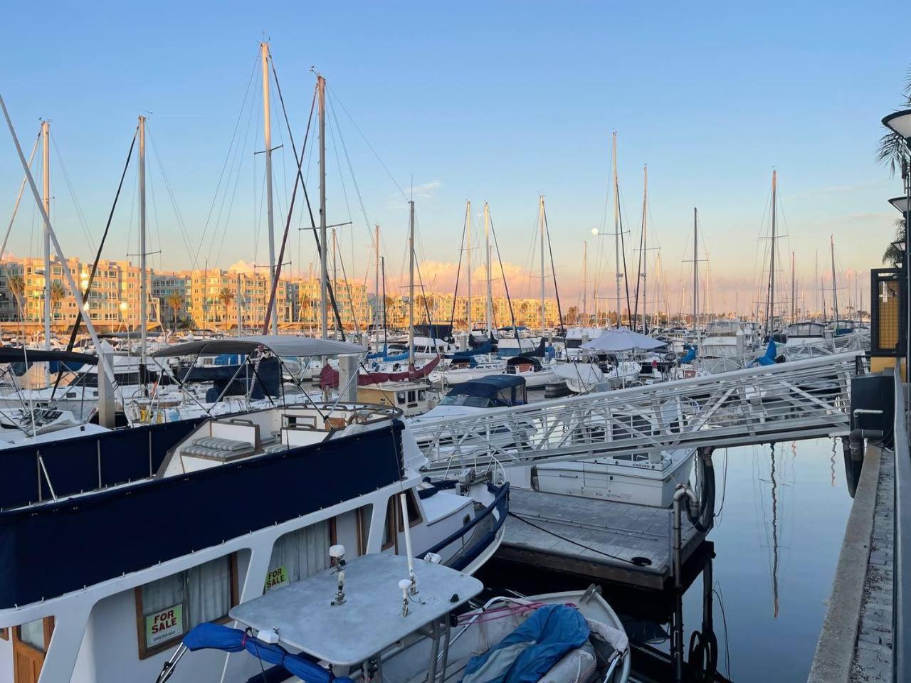 Luxurious Apartment With The Marina View Los Ángeles Exterior foto
